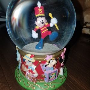 Mickey Mouse Snow Globe